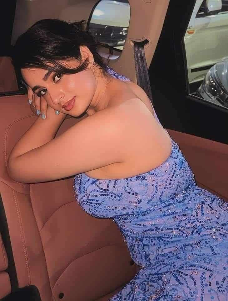 Book girl for night online — sunset-toned suite photo for golden-hour availability — booking in Pakistan — gallery 2/15 — asset 14