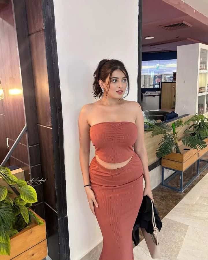 Online Girls Booking Hotel — boutique hotel lounge vibe for a relaxed introduction — booking in Pakistan — gallery 7/20 — asset 57