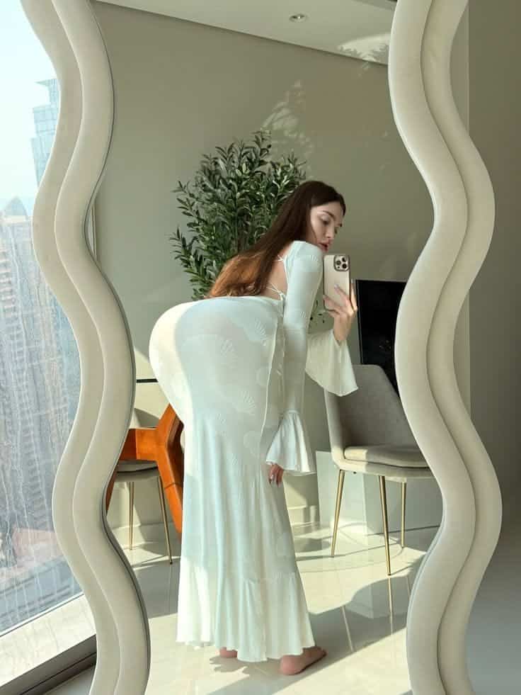 Book girls for night — editorial-style framing for brand-trust signals — booking in Pakistan — gallery 1/15 — asset 63